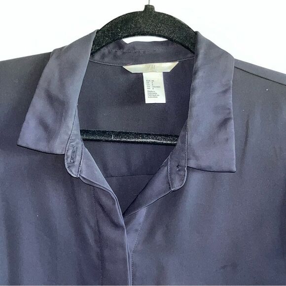 Women's H&M Black Semi Sheer Long Sleeve Button Down Shirt - Picture 3 of 8